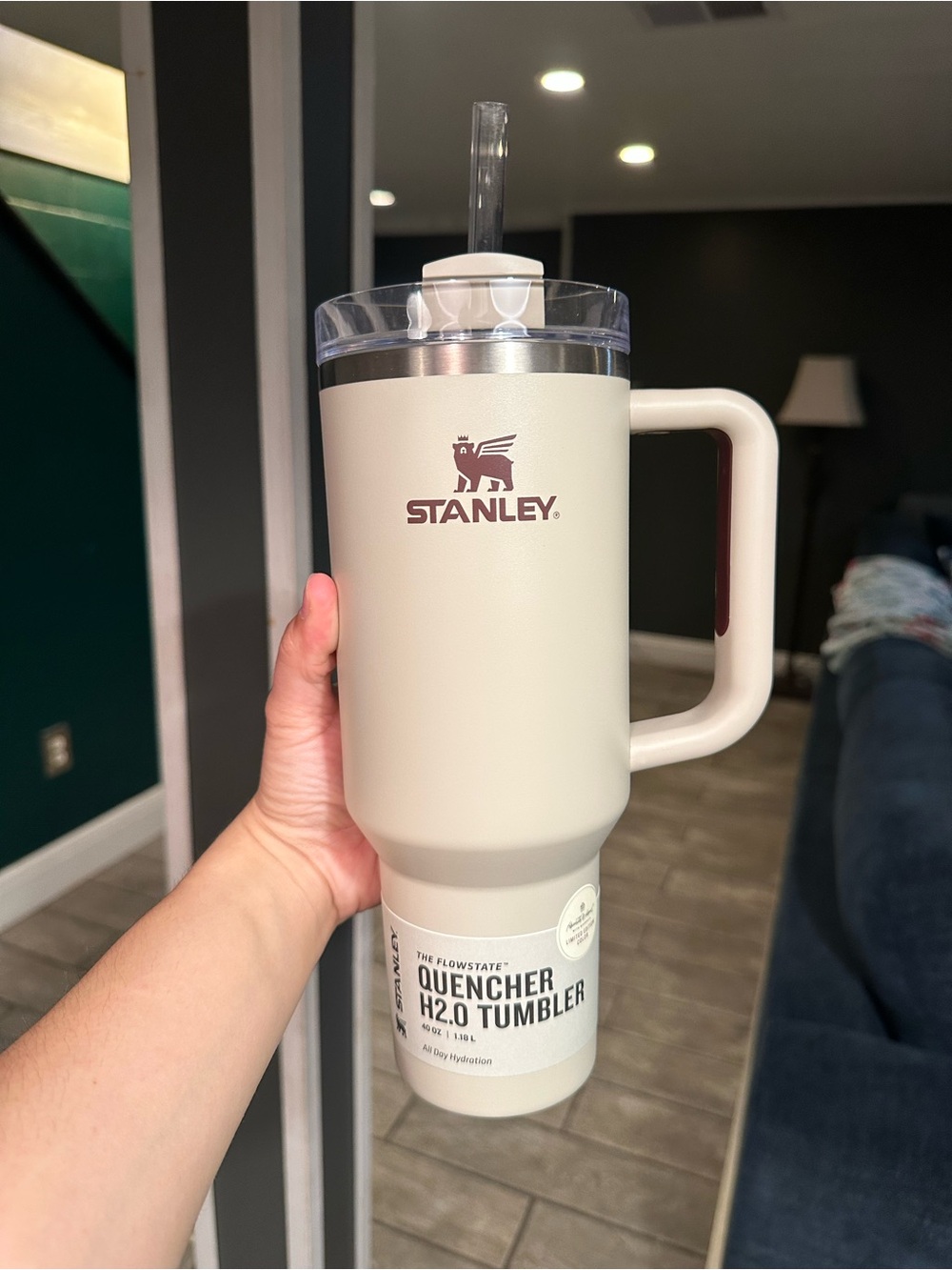Stanley Quencher 40oz Brand new with tags. See pictures. No dents or anything.